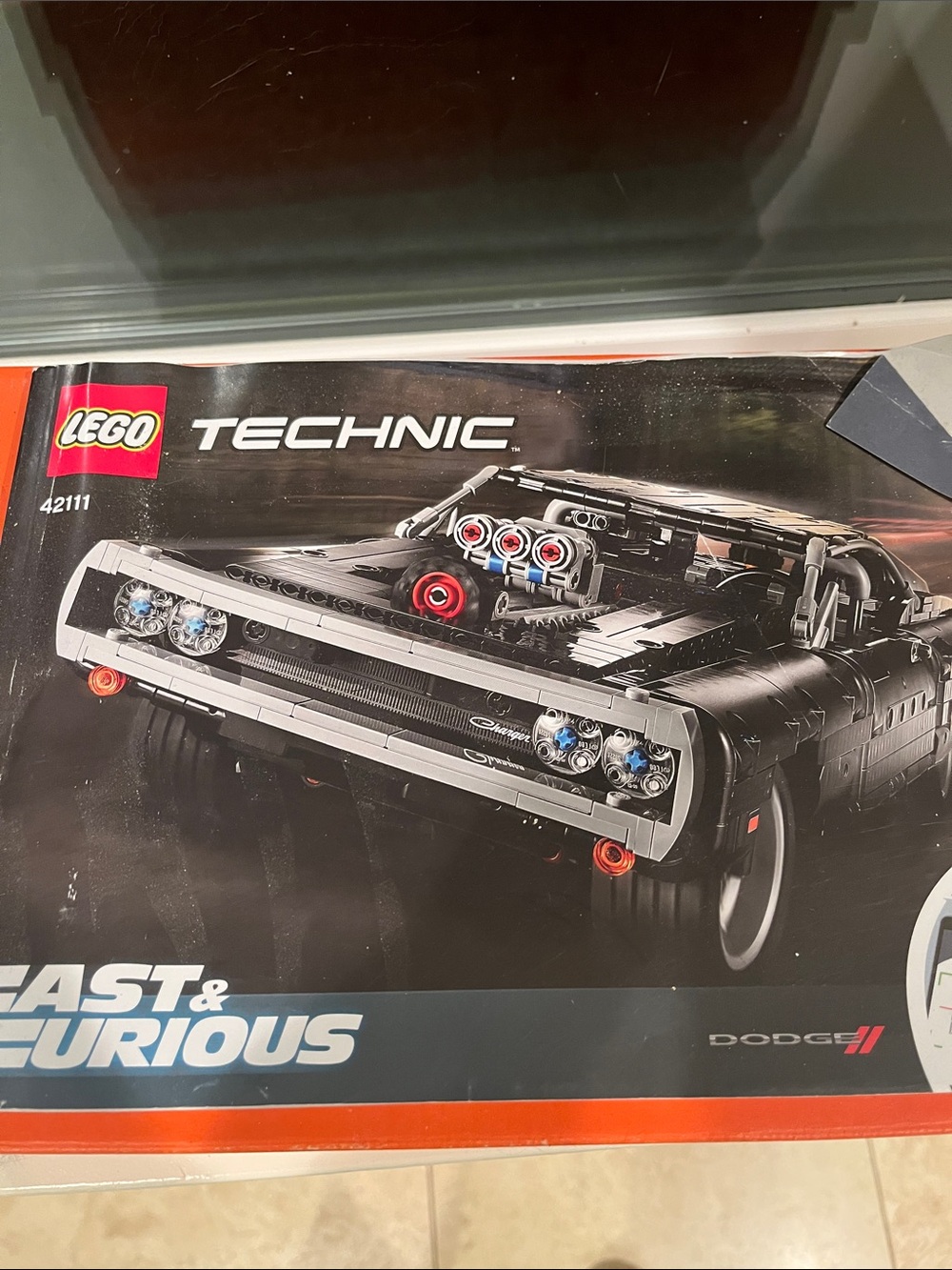 1077 piece Lego dom dodge charger car the fast and the furious - Picture 3 of 9